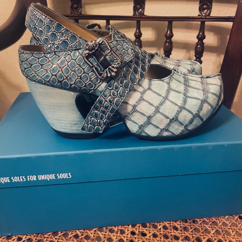 John Fluevog Textured Blue Mules